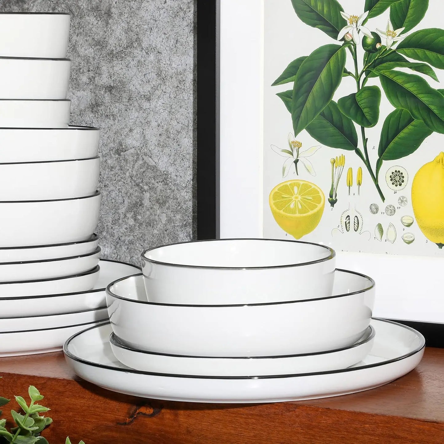 16-Piece Porcelain Dinnerware Set for 4